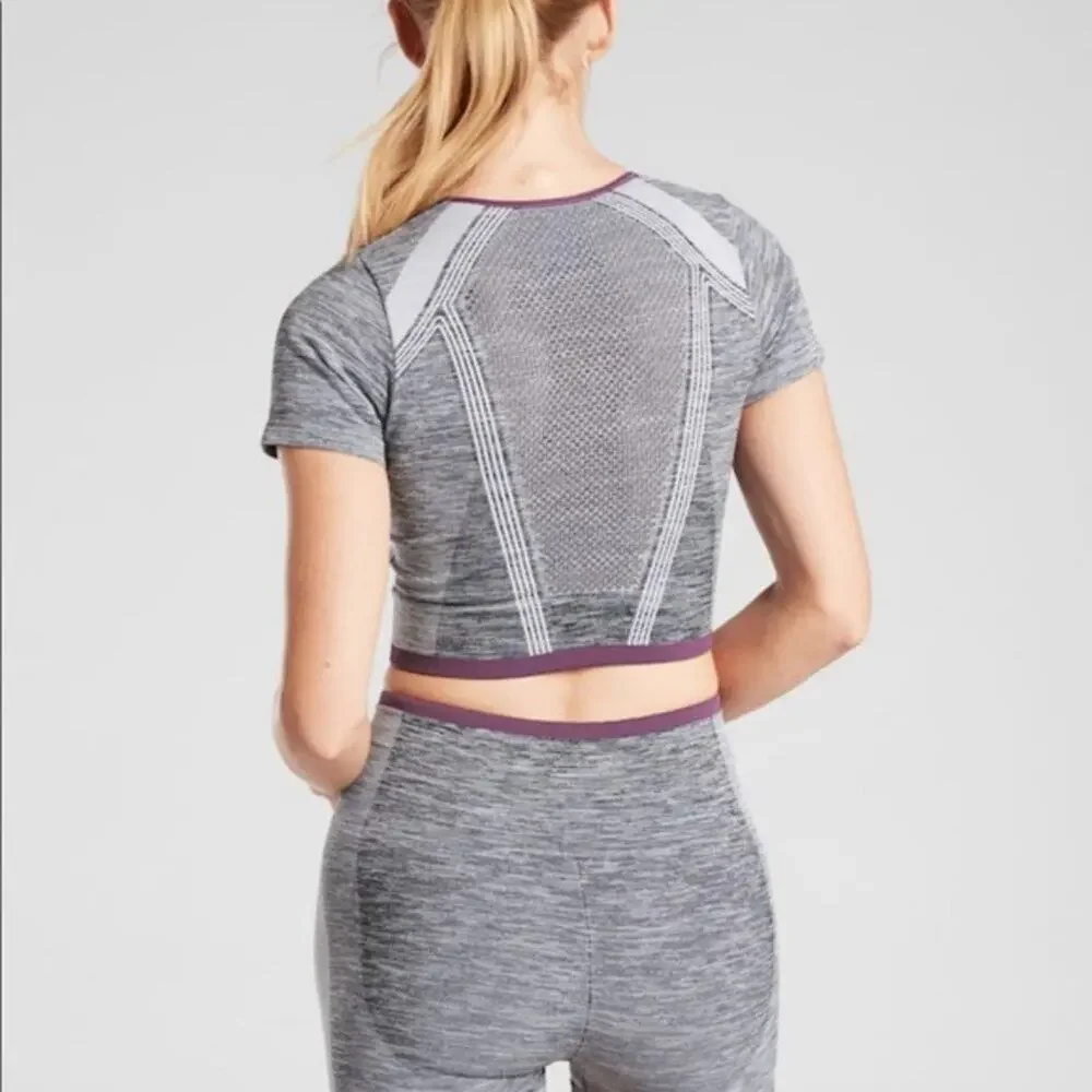 Athleta Grey Impact Seamless Cropped Tee